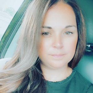 Meet your Posher, Cheri